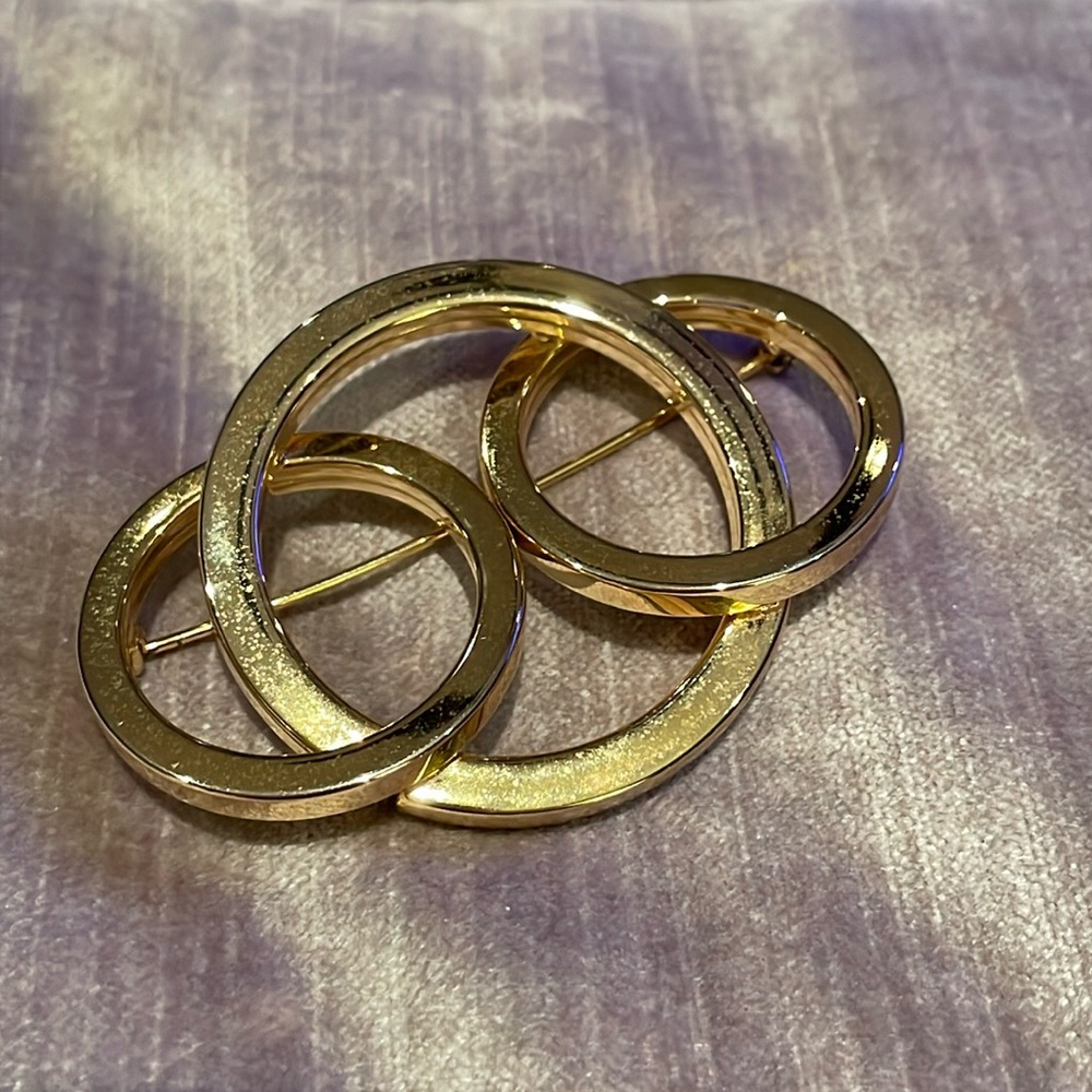 Vintage Gold Circles Brooch 3 Round Gold Minimalist Pin